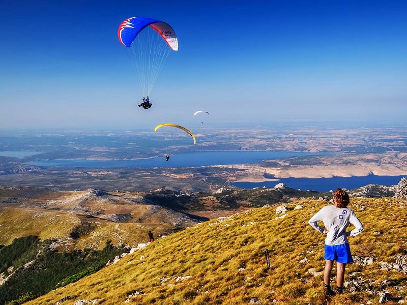 Flying & Paragliding